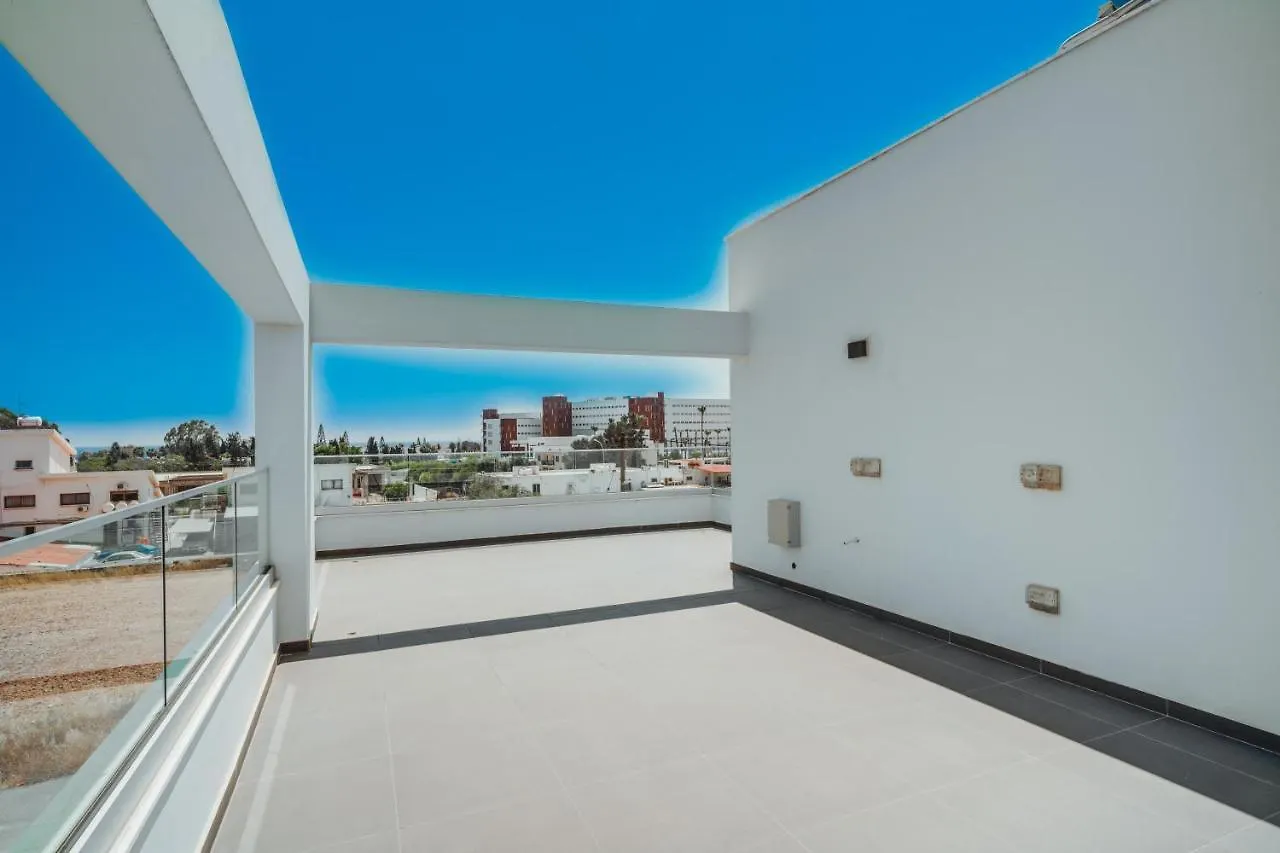 Stay In Style In Modern 3 Bedroom Villas Near Nissi Beach & Square Ayia Napa 0*,