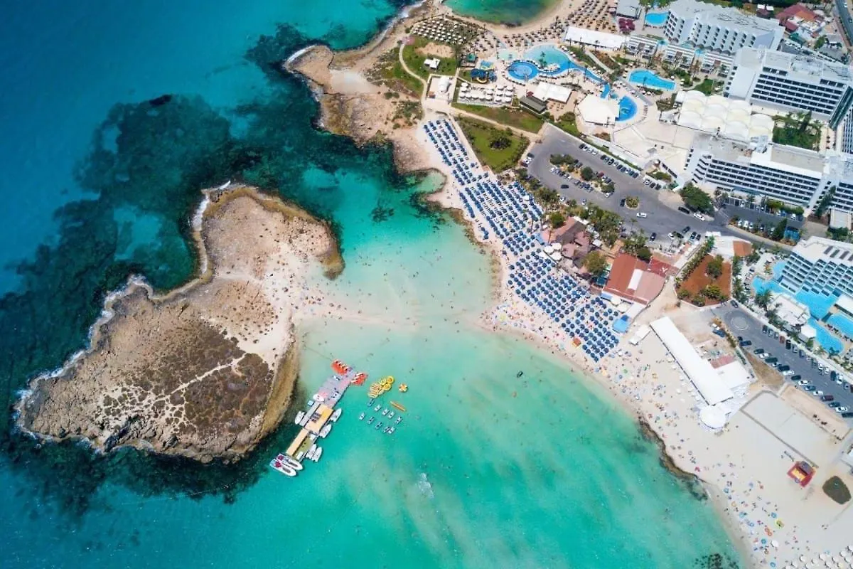 Stay In Style In Modern 3 Bedroom Villas Near Nissi Beach & Square Ayia Napa